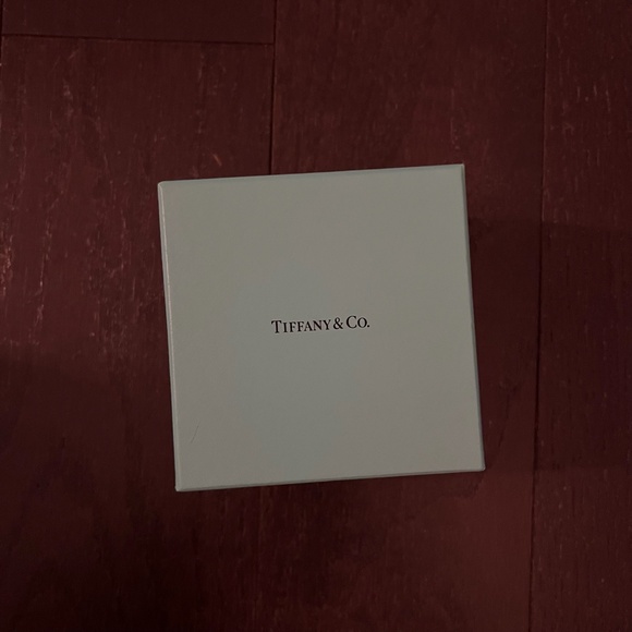 Tiffany&Co. box and dust bag empty packaging earrings bracelet necklace ring - Picture 4 of 7